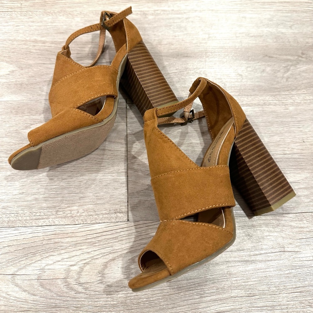 Bamboo Womens Heel
